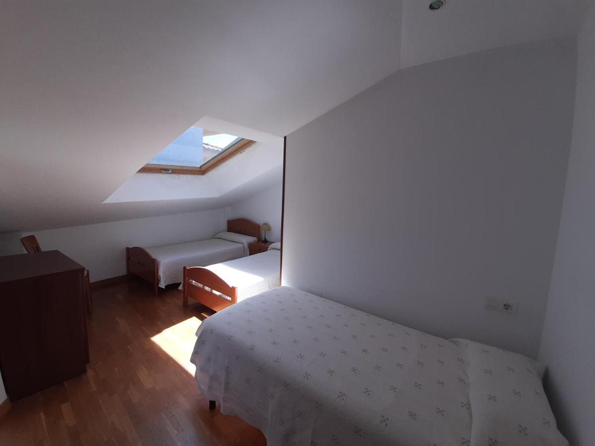Atico La Plaza Apartment Arriondas Bagian luar foto